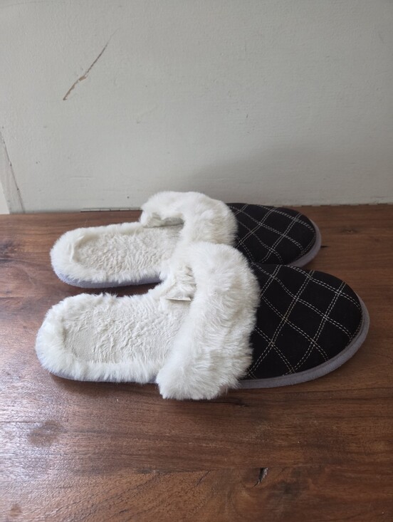 Lands' End Shoes - Lands' End Slippers Size 10 Womens